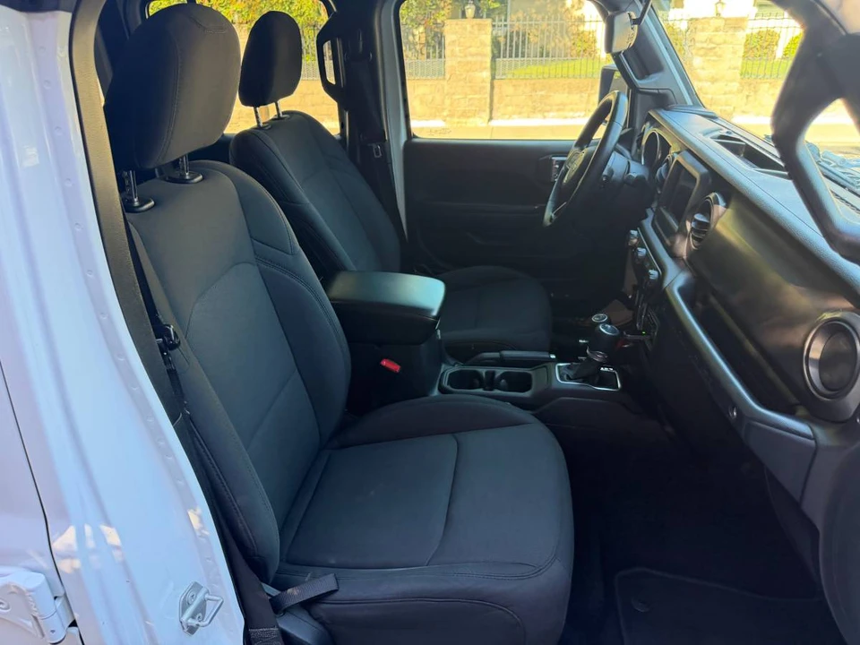 2018 Jeep JL Wrangler - Image 20 of 23