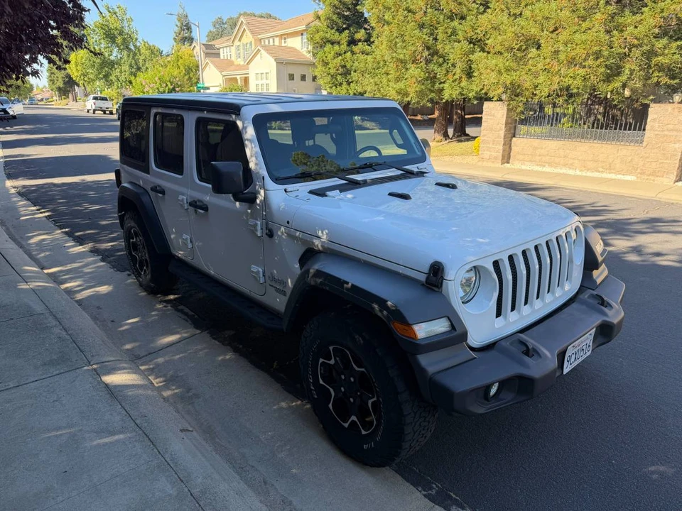 2018 Jeep JL Wrangler - Image 4 of 23