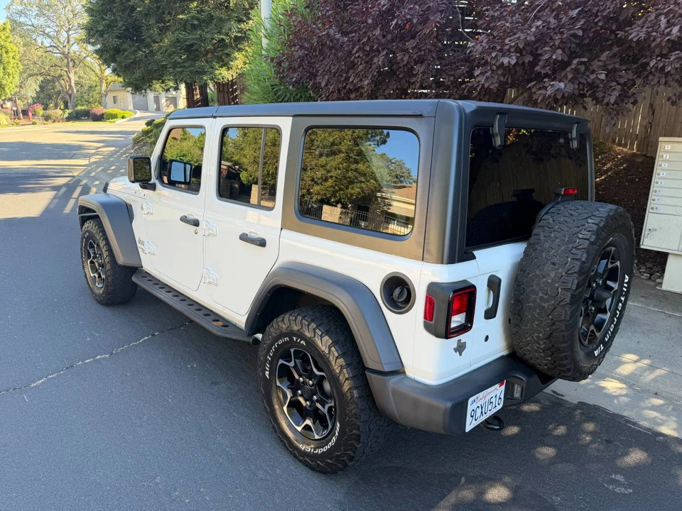 2018 Jeep JL Wrangler - Image 8 of 23