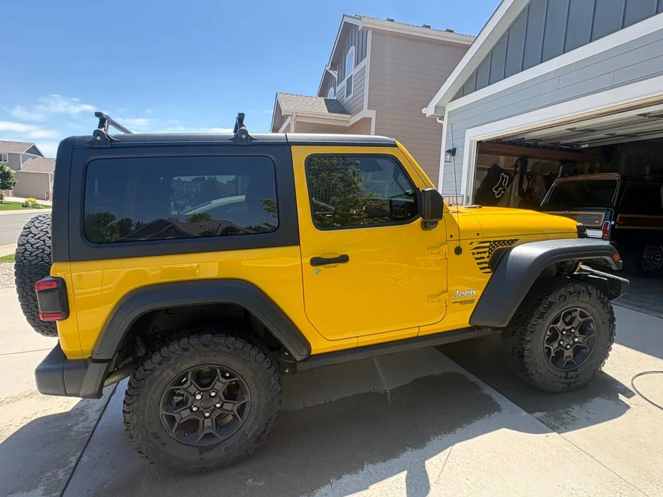 2021 Jeep JL Wrangler - Image 3 of 11