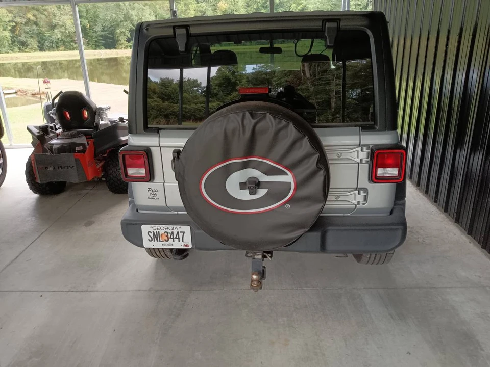 2023 Jeep JL Wrangler - Image 8 of 8