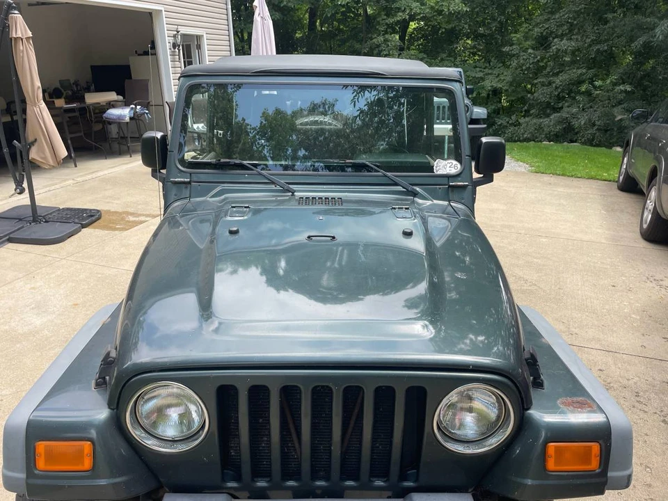 2004 Jeep TJ Wrangler - Image 4 of 5