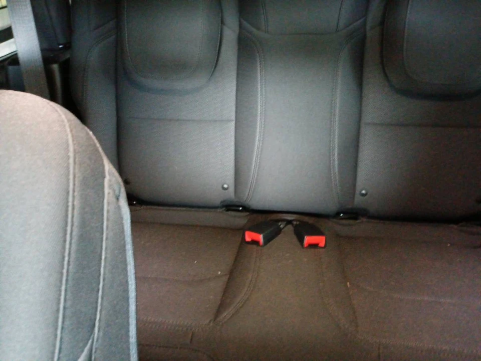 2023 Jeep JL Wrangler - Image 3 of 8