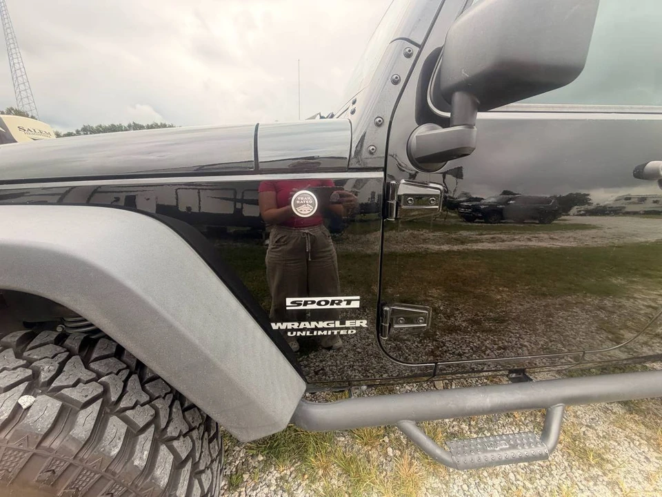 2017 Jeep JK Wrangler - Image 6 of 9