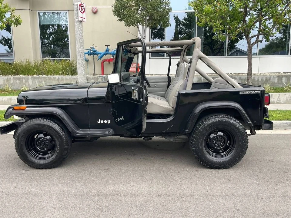1989 Jeep YJ Wrangler - Image 8 of 21