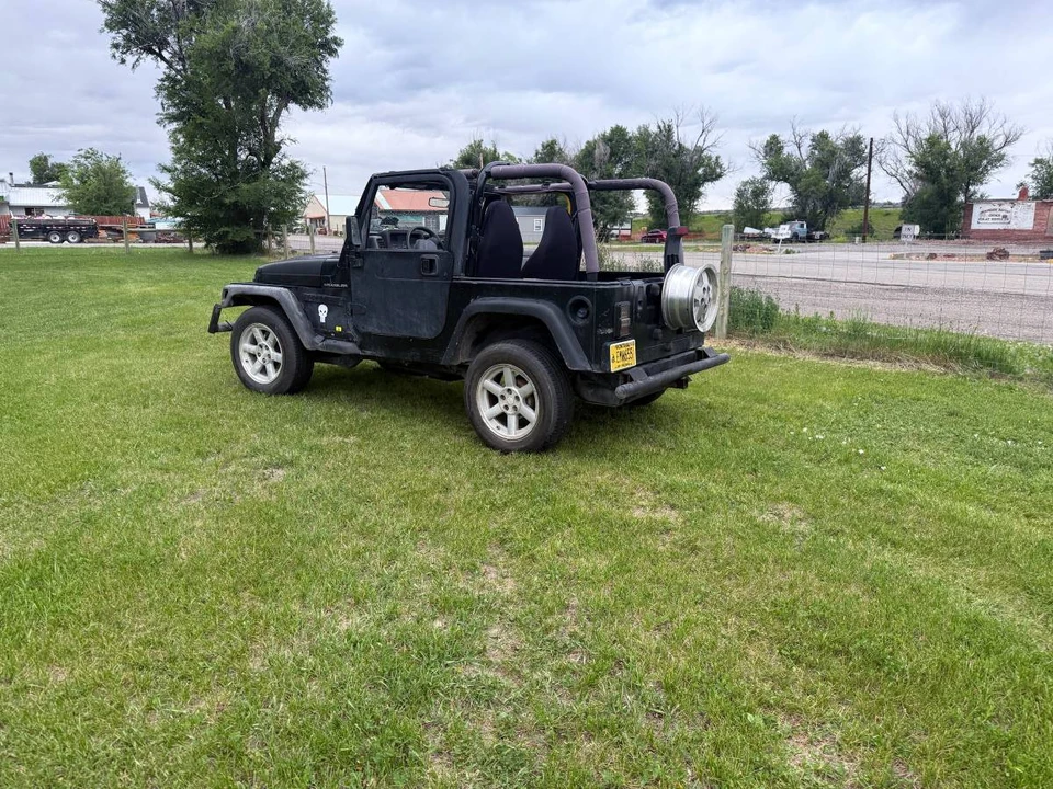 2000 Jeep TJ Wrangler - Image 3 of 7