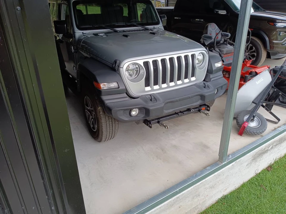 2023 Jeep JL Wrangler - Image 5 of 8