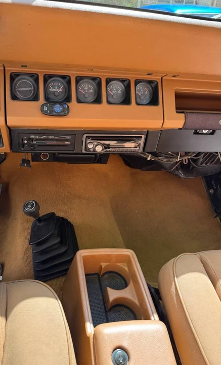 1993 Jeep YJ Wrangler - Image 14 of 15