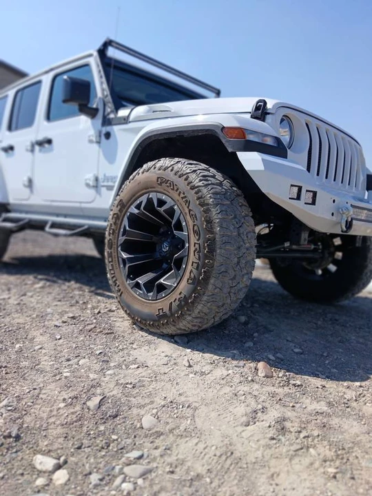 2019 Jeep JL Wrangler - Image 3 of 12