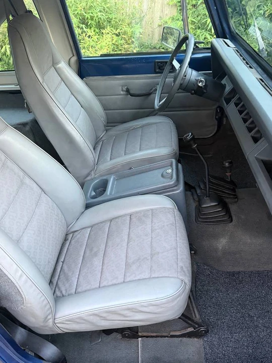 1990 Jeep YJ Wrangler - Image 9 of 12