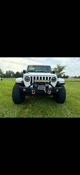2022 Jeep JL Wrangler - Image 2 of 8