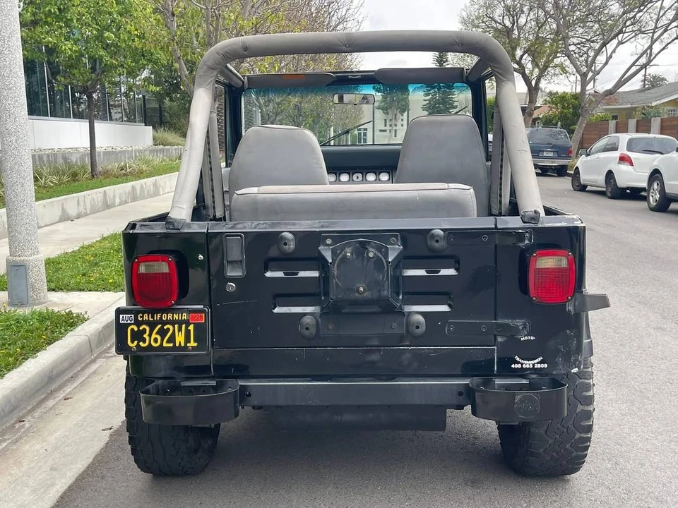 1989 Jeep YJ Wrangler - Image 14 of 21