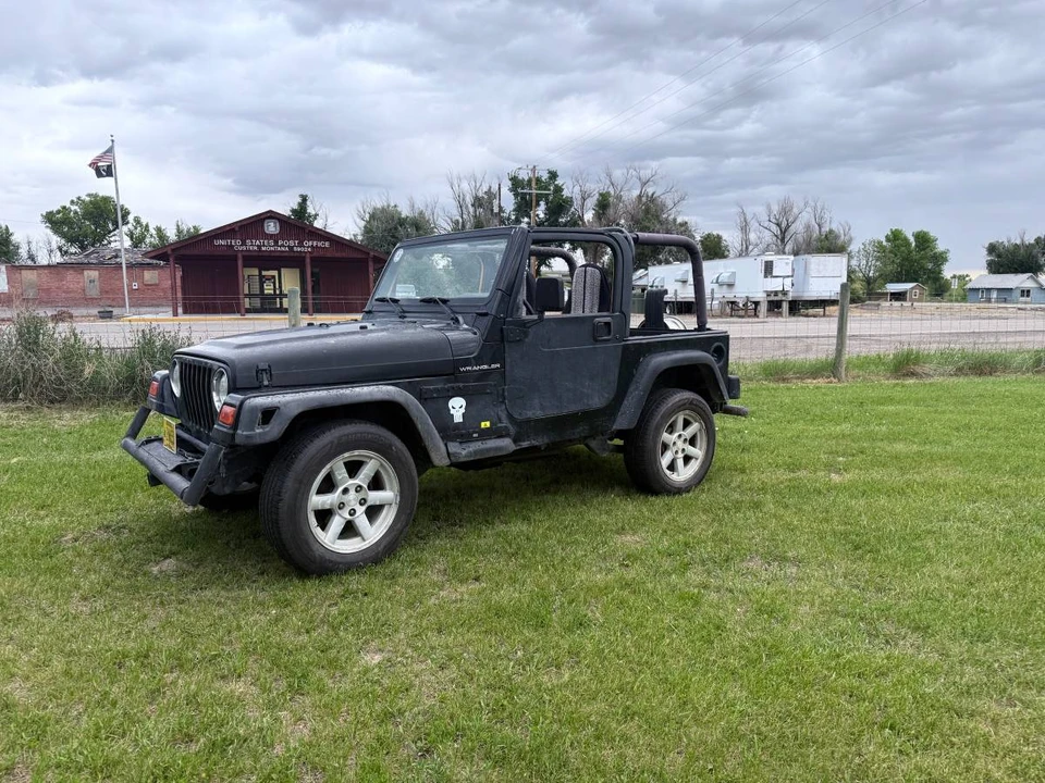 2000 Jeep TJ Wrangler - Image 2 of 7