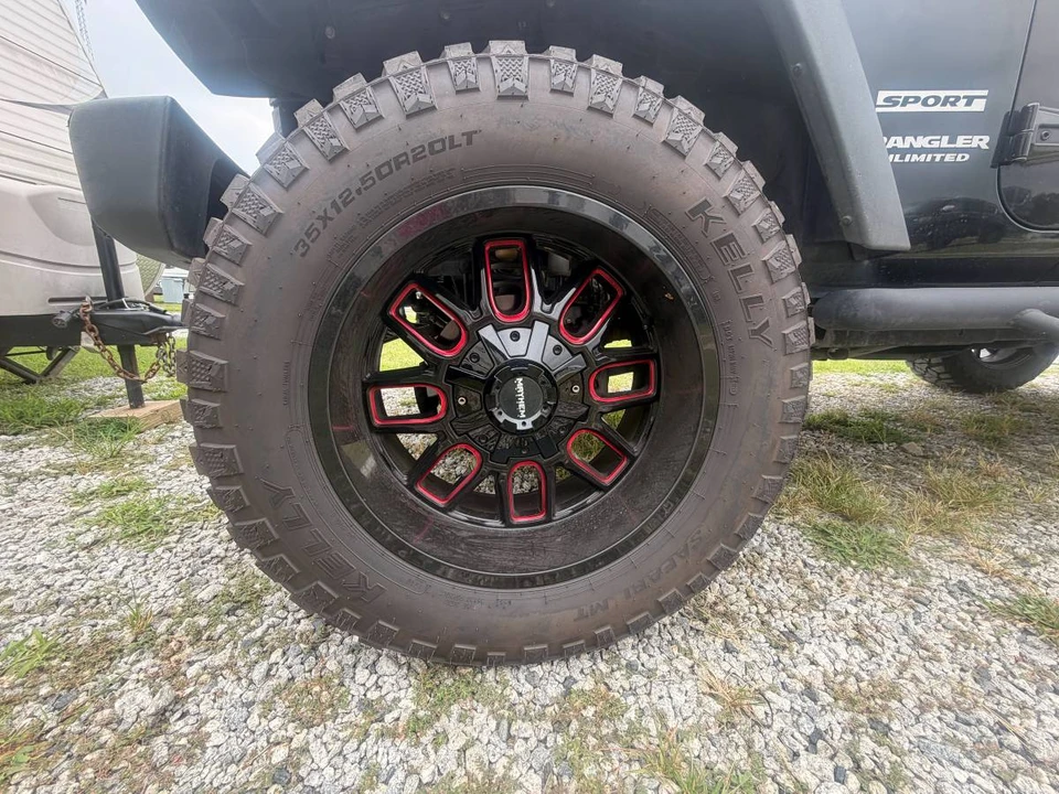 2017 Jeep JK Wrangler - Image 5 of 9