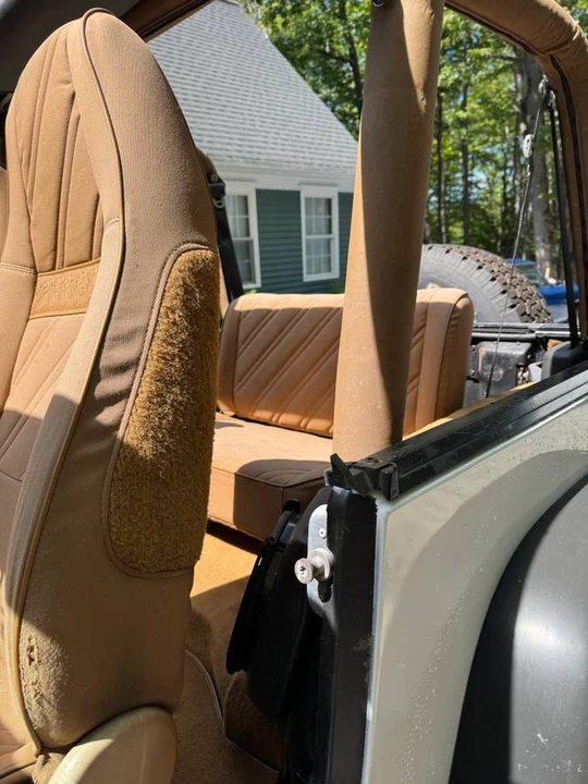 1993 Jeep YJ Wrangler - Image 7 of 15