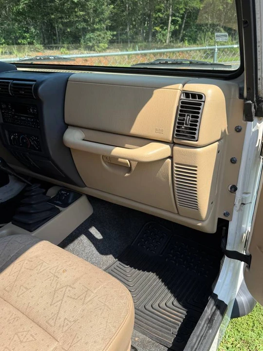 2002 Jeep TJ Wrangler - Image 13 of 15