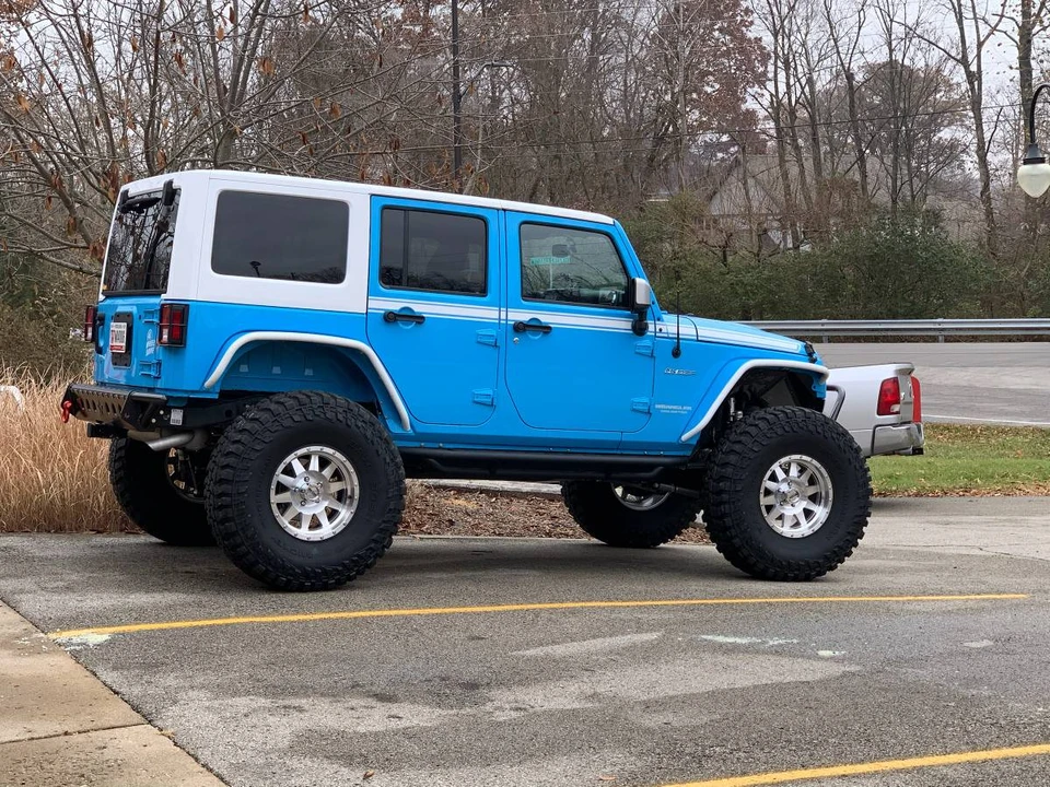 2017 Jeep JK Wrangler - Image 4 of 8