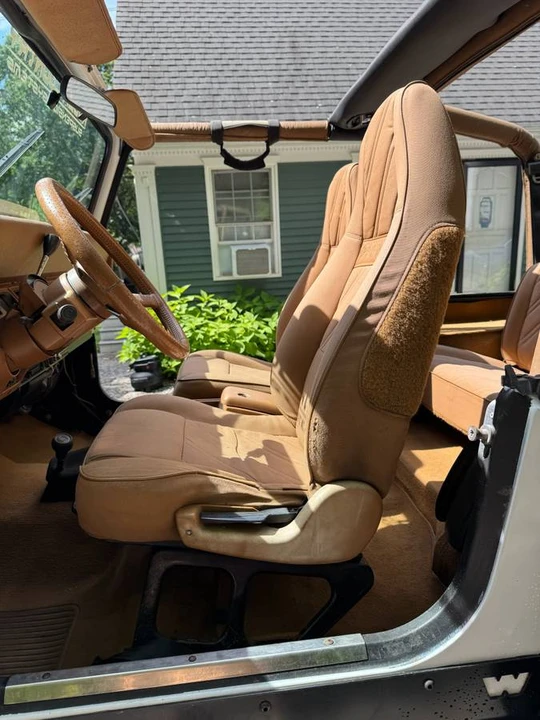 1993 Jeep YJ Wrangler - Image 8 of 15