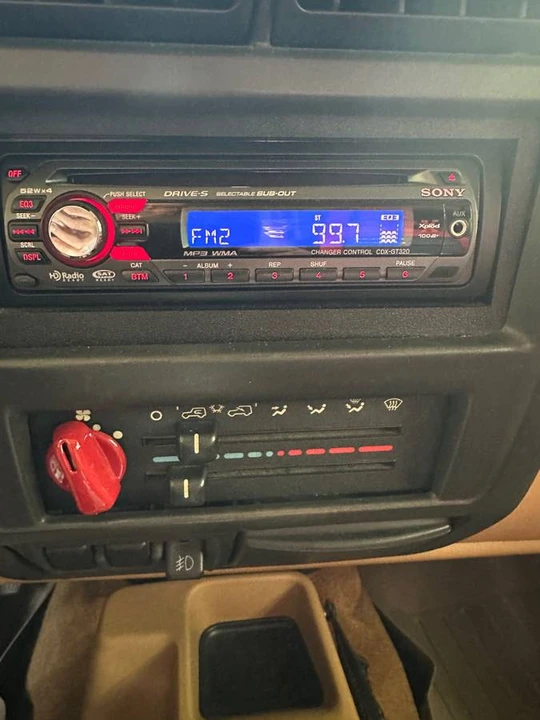 1998 Jeep TJ Wrangler - Image 9 of 16