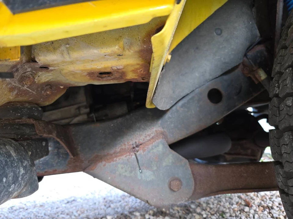 2004 Jeep TJ Wrangler - Image 10 of 11