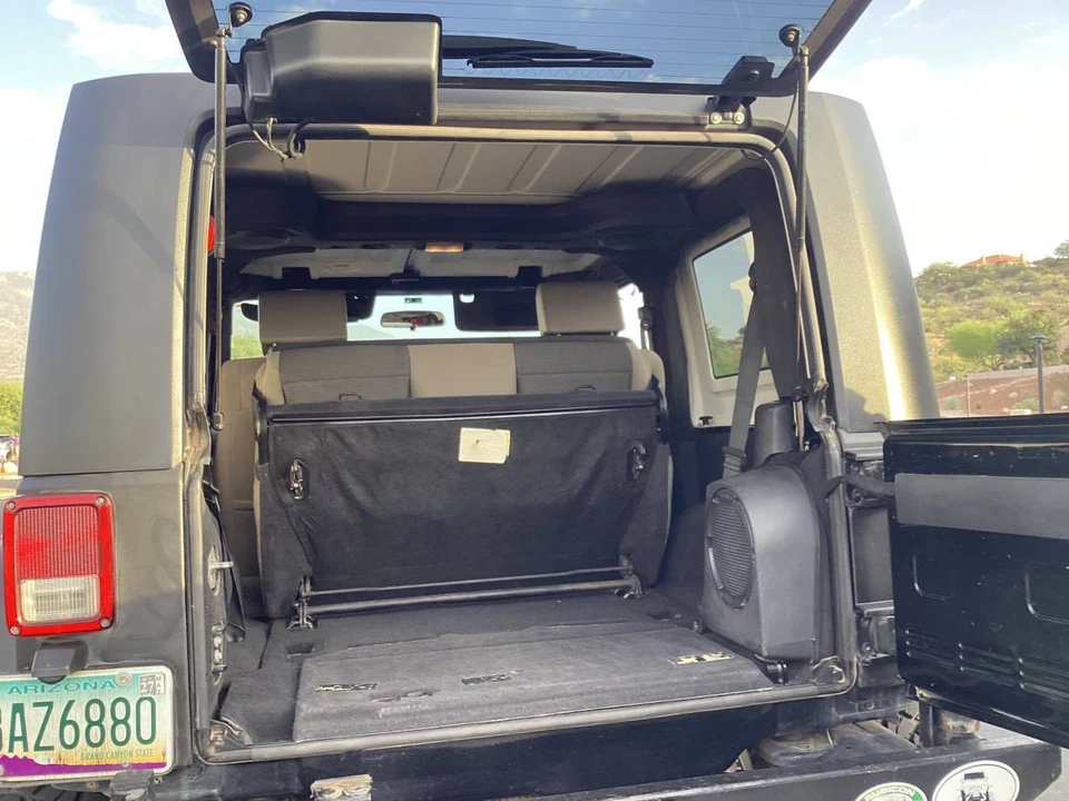 2010 Jeep JK Wrangler - Image 17 of 23