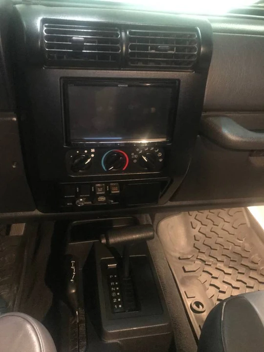 2006 Jeep TJ Wrangler - Image 11 of 15