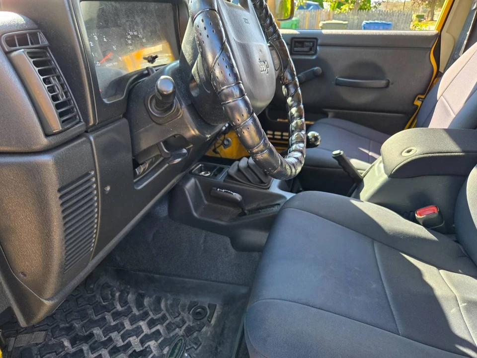 2004 Jeep TJ Wrangler - Image 5 of 11