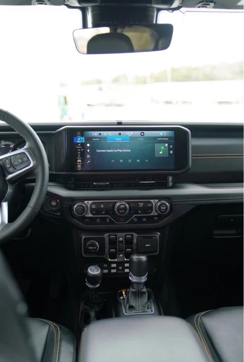 2024 Jeep JL Wrangler - Image 4 of 5