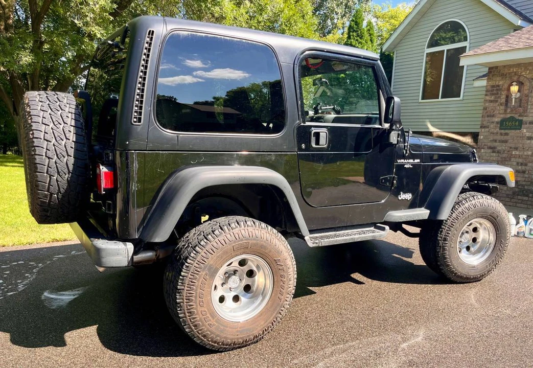 1998 Jeep TJ Wrangler - Image 3 of 4