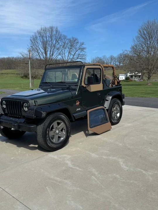 1998 Jeep TJ Wrangler - Image 2 of 16