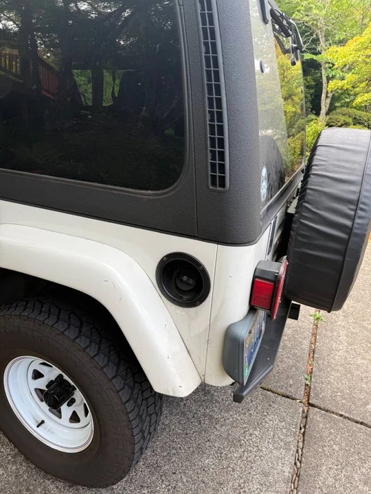 1998 Jeep TJ Wrangler - Image 4 of 11