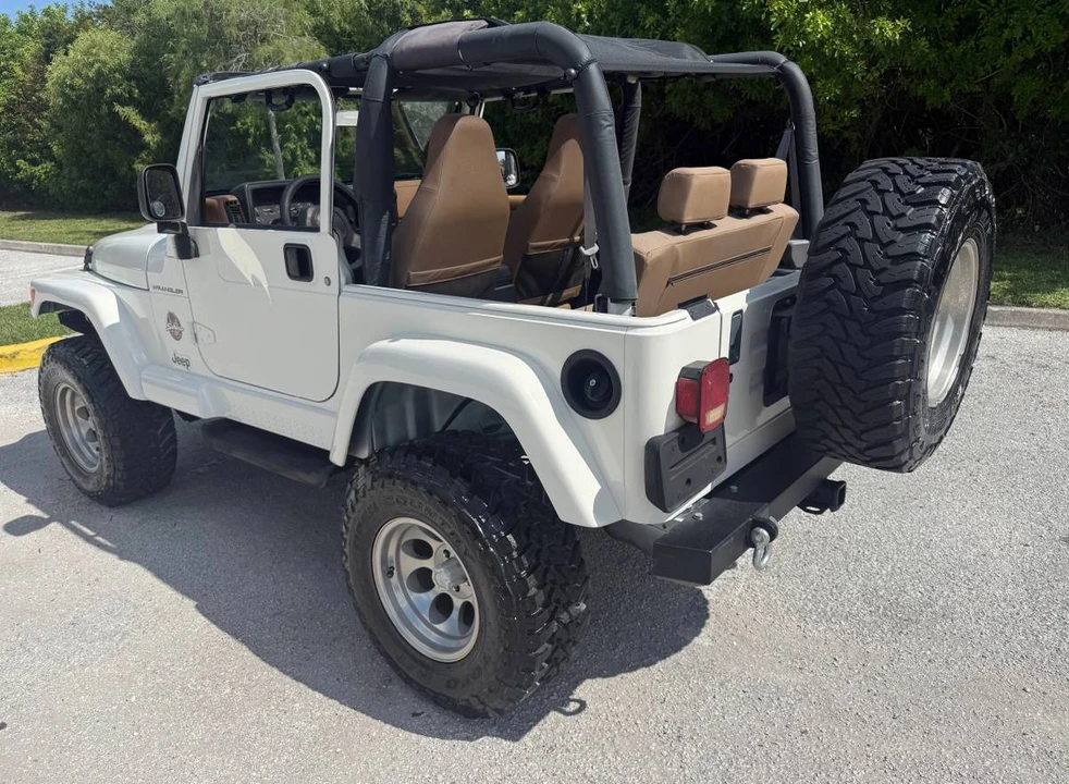 1997 Jeep TJ Wrangler - Image 5 of 9