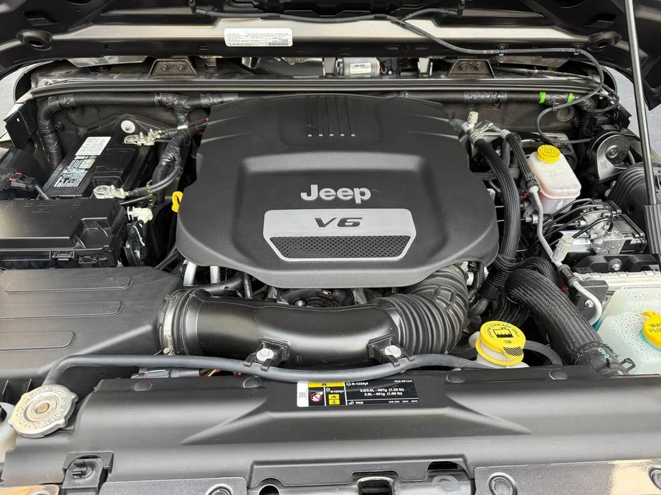 2018 Jeep JK Wrangler - Image 17 of 22