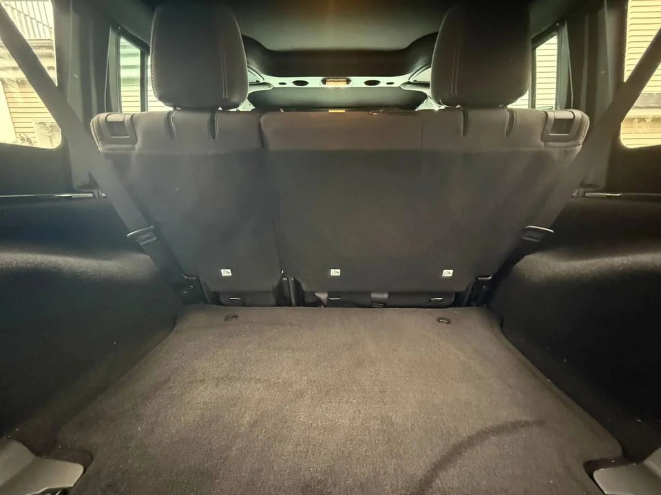 2018 Jeep JK Wrangler - Image 16 of 22