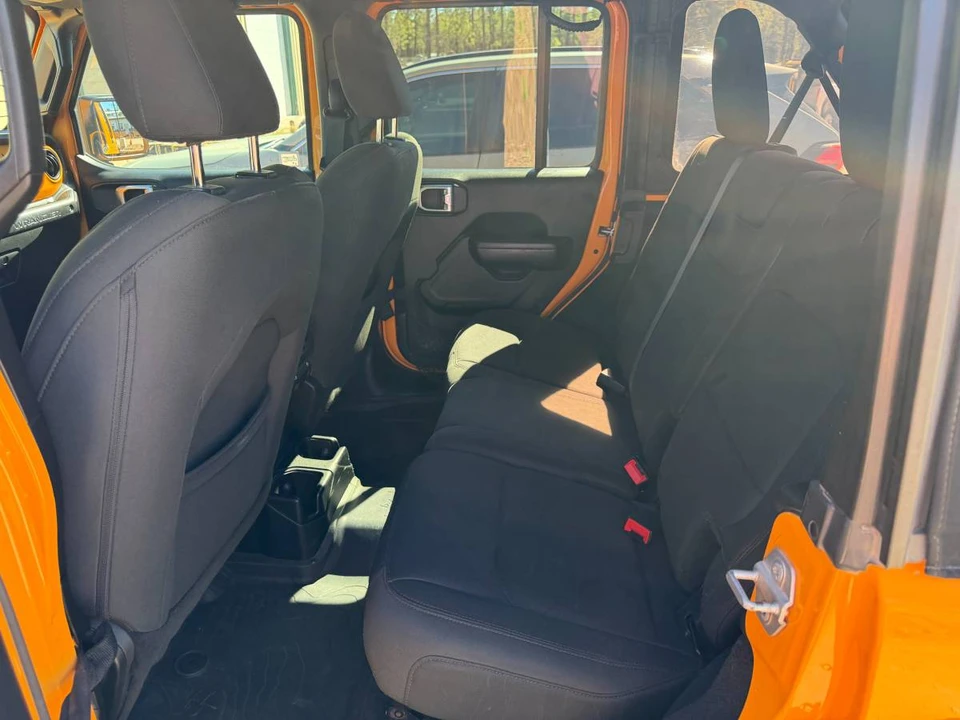2018 Jeep JL Wrangler - Image 6 of 8