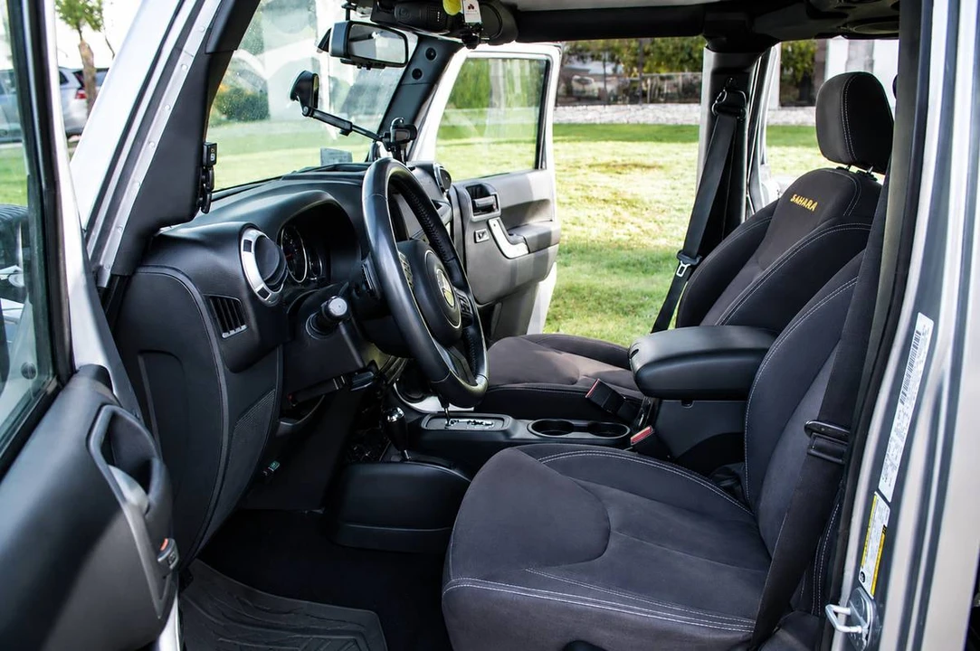 2013 Jeep JK Wrangler - Image 5 of 6