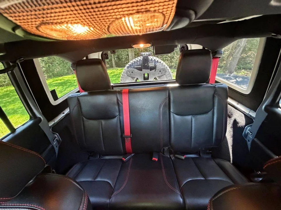 2017 Jeep JK Wrangler - Image 4 of 6
