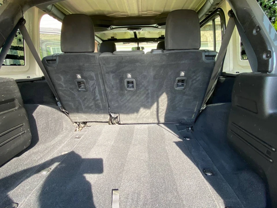 2018 Jeep JL Wrangler - Image 9 of 15