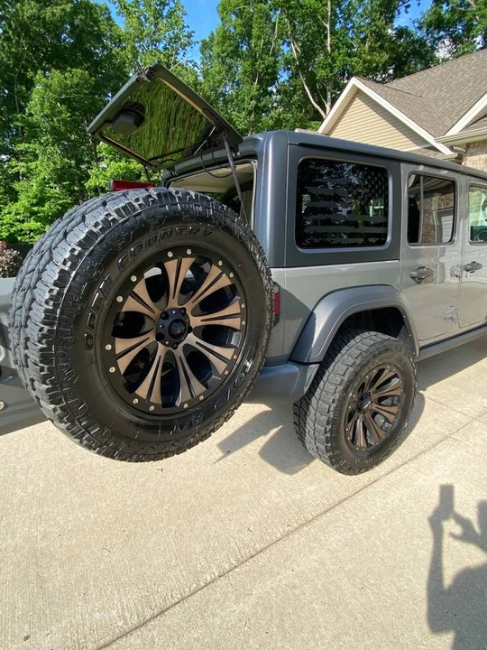 2018 Jeep JL Wrangler - Image 4 of 15