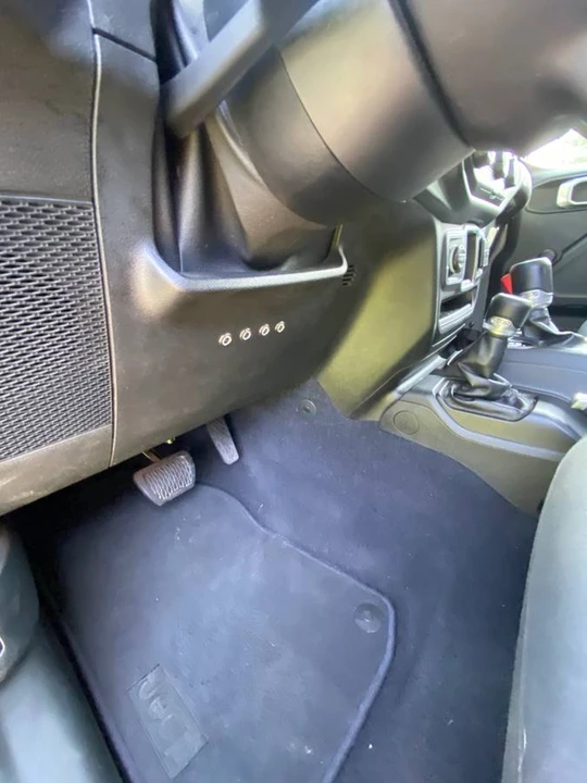 2018 Jeep JL Wrangler - Image 8 of 15