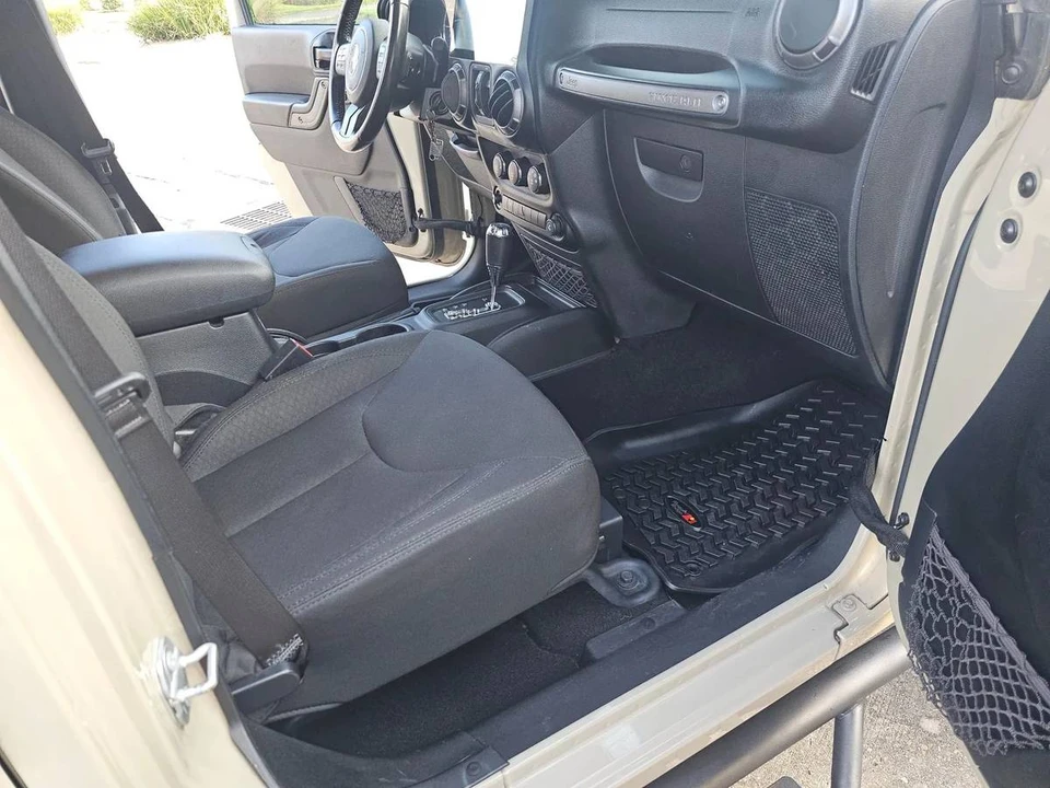 2018 Jeep JK Wrangler - Image 17 of 24