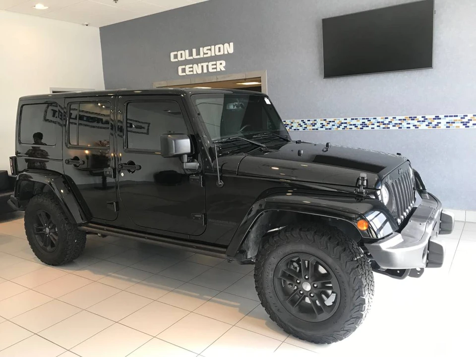 2017 Jeep JK Wrangler - Image 17 of 24