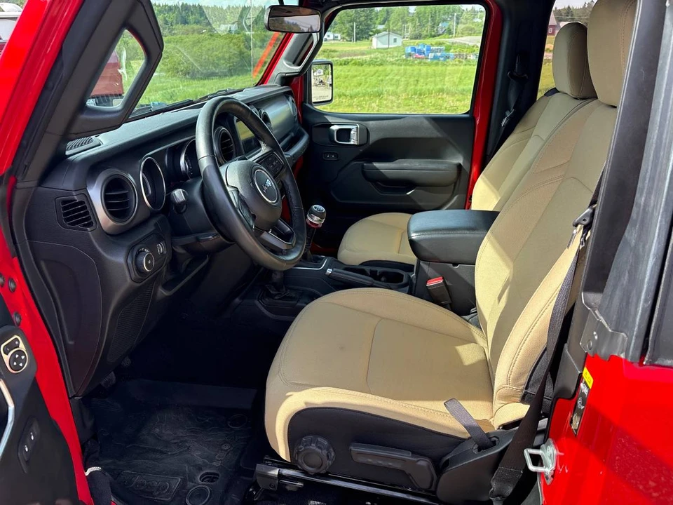 2023 Jeep JL Wrangler - Image 6 of 6