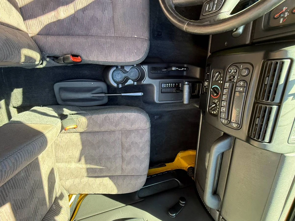 2004 Jeep TJ Wrangler - Image 14 of 24