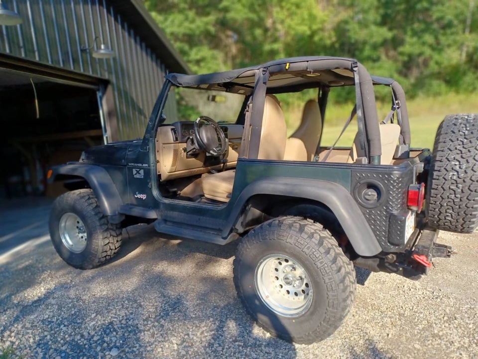 2001 Jeep TJ Wrangler - Image 2 of 6