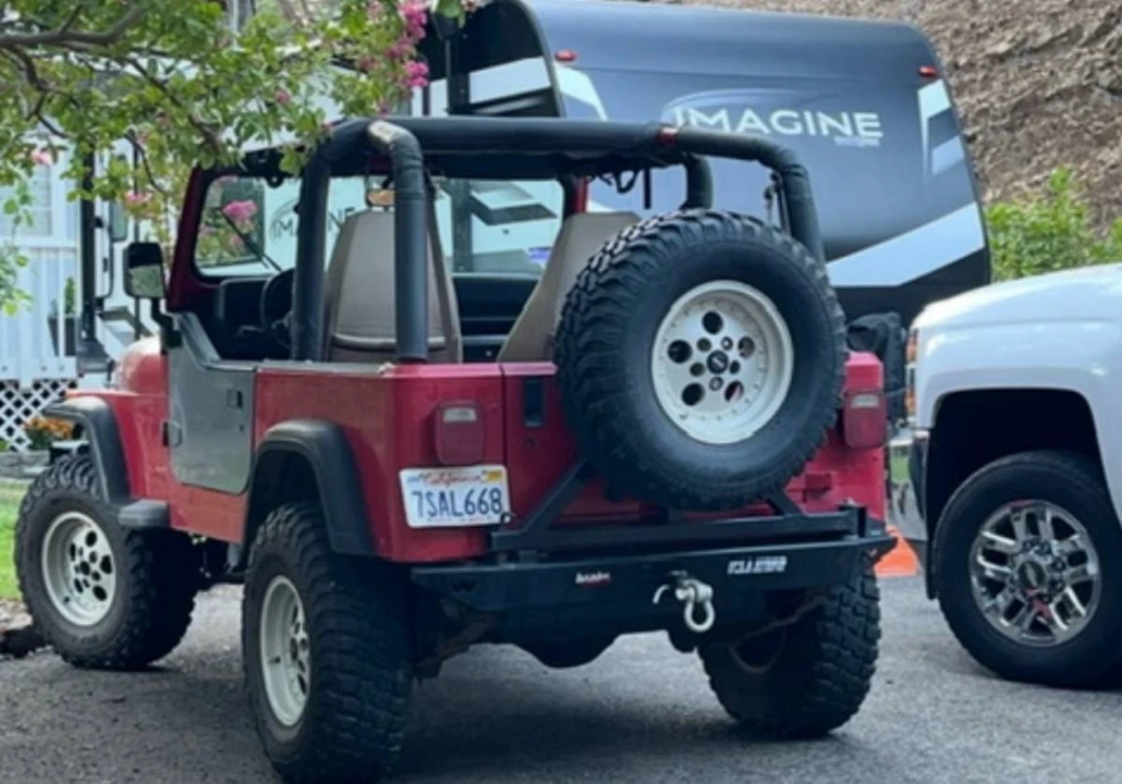 1992 Jeep YJ Wrangler - Image 6 of 10