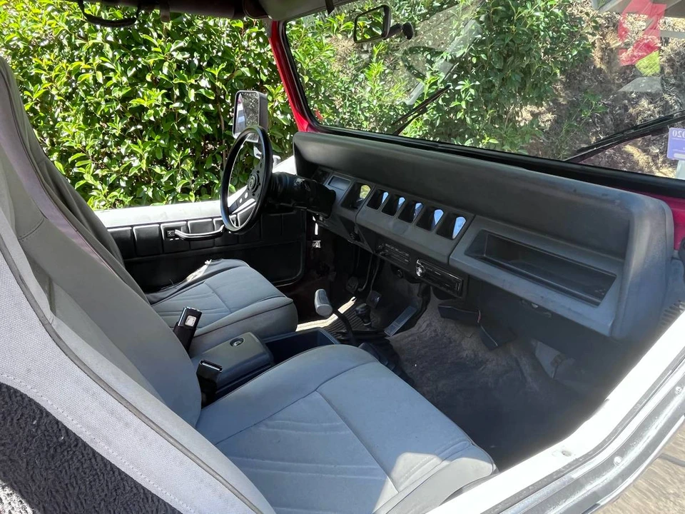 1992 Jeep YJ Wrangler - Image 2 of 10