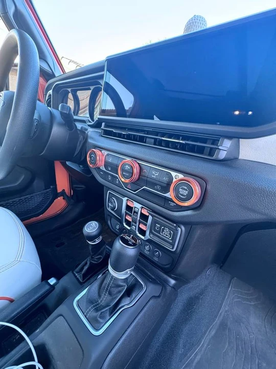2026 Jeep JL Wrangler - Image 11 of 15