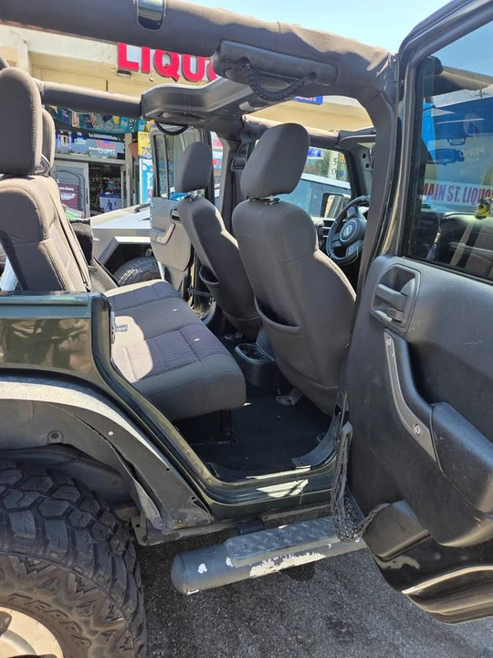 2011 Jeep JK Wrangler - Image 15 of 17