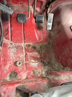 1993 Jeep YJ Wrangler - Image 14 of 18